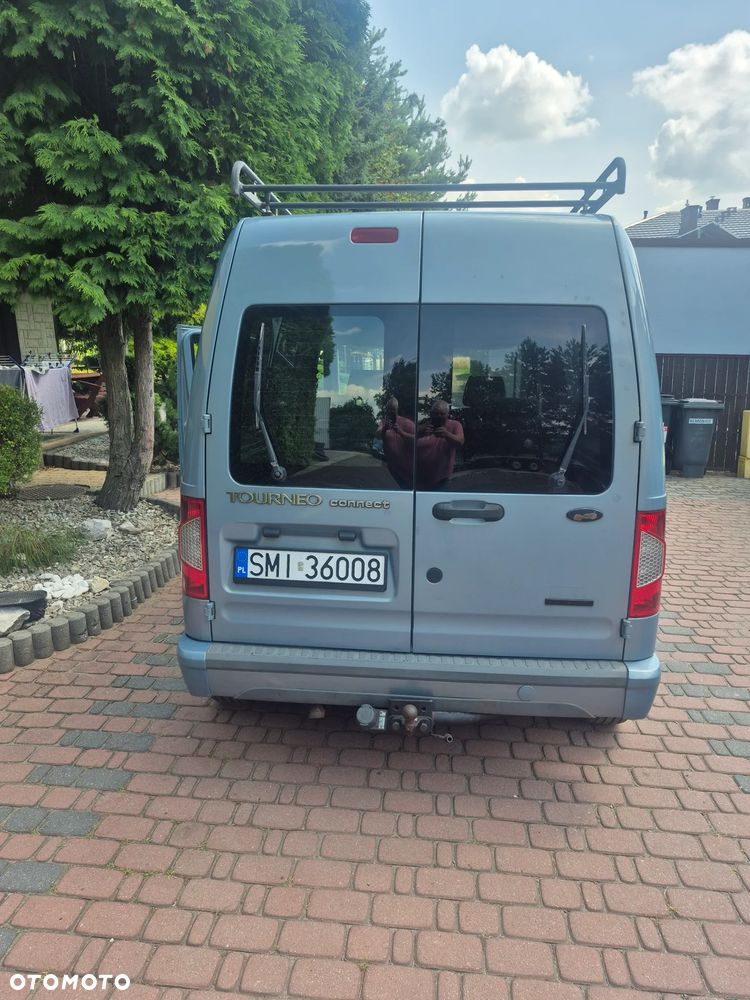 Ford Tourneo Connect - 4