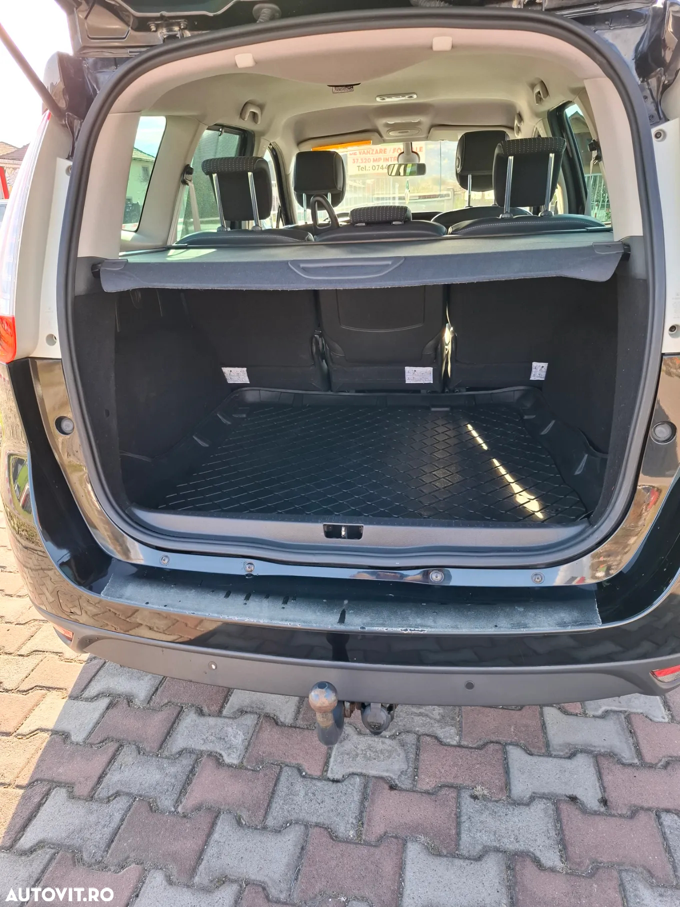 Renault Grand Scenic dCi 130 FAP Bose Edition - 16