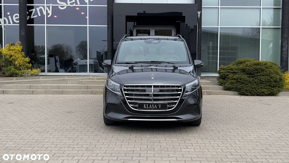 Mercedes-Benz Klasa V - 3
