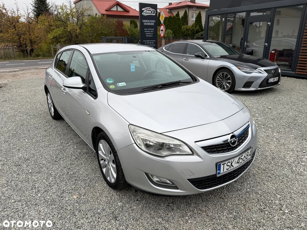 Opel Astra - 4