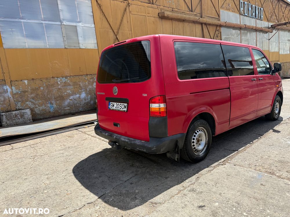 Volkswagen Transporter Caravelle Scurt (7 loc) - 5