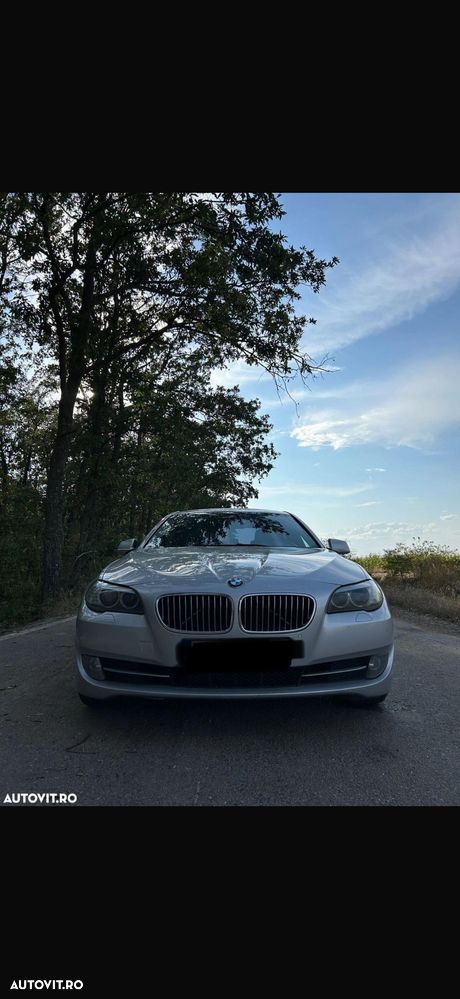BMW Seria 5 525d xDrive - 2