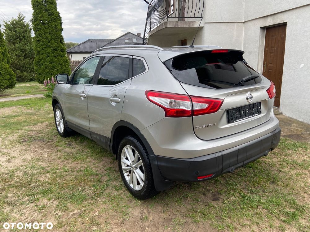 Nissan Qashqai 1.6 DIG-T N-Connecta - 6