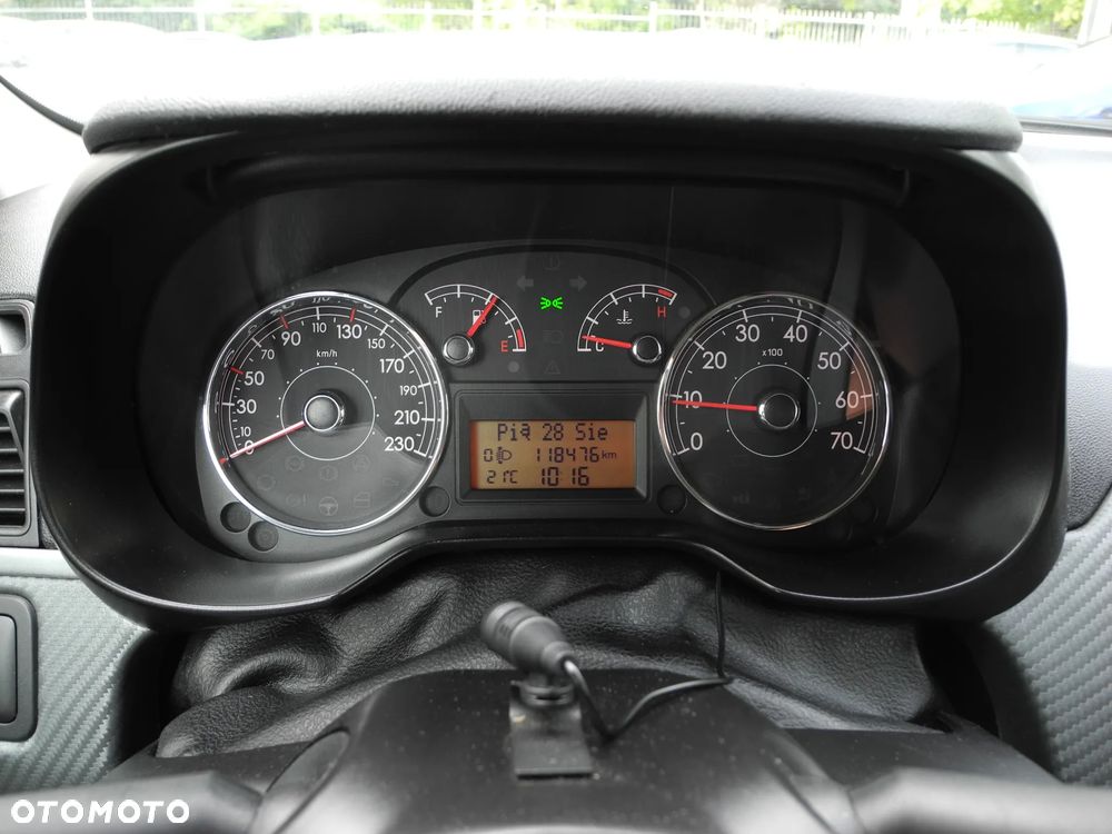 Fiat Grande Punto - 7