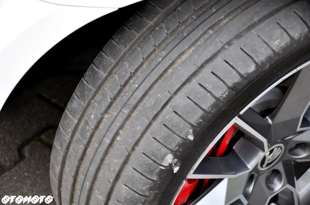 Skoda Octavia Combi 2.0 TDI DSG RS - 13