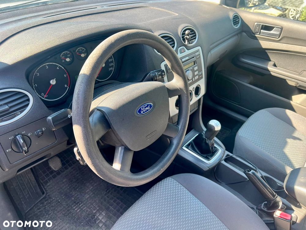 Ford Focus - 15