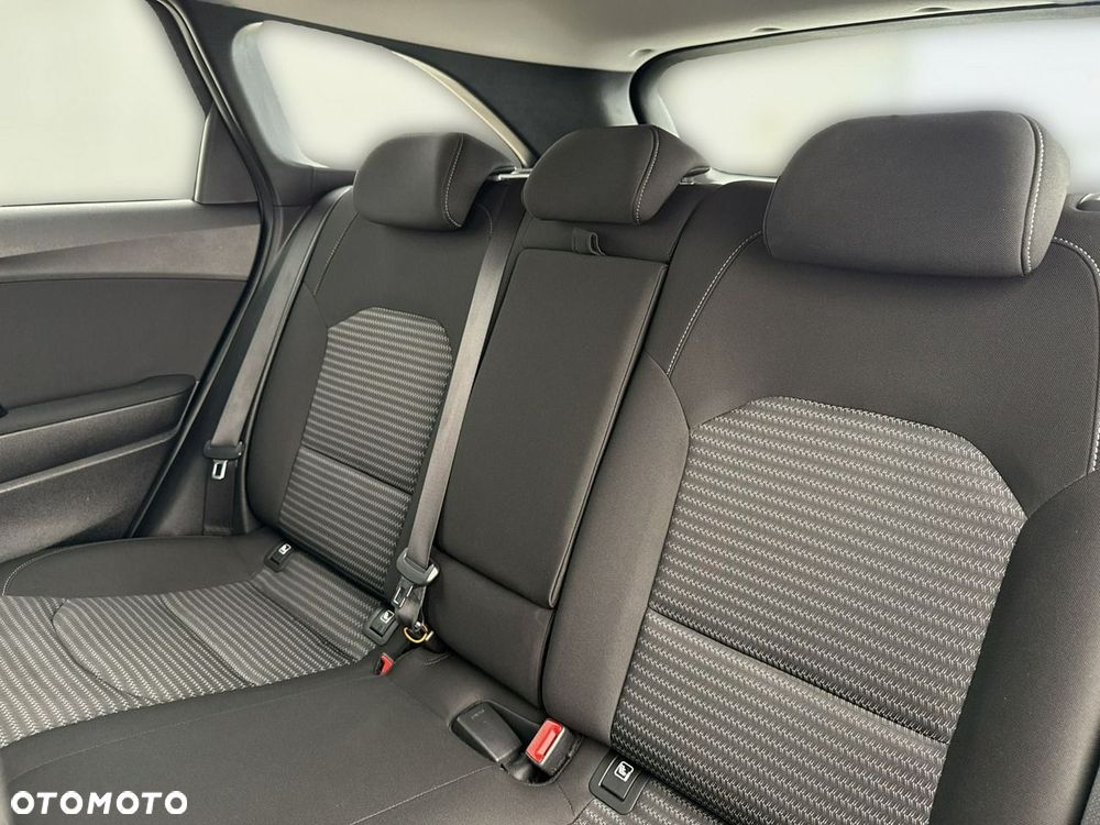Kia Ceed 1.5 T-GDI M - 19