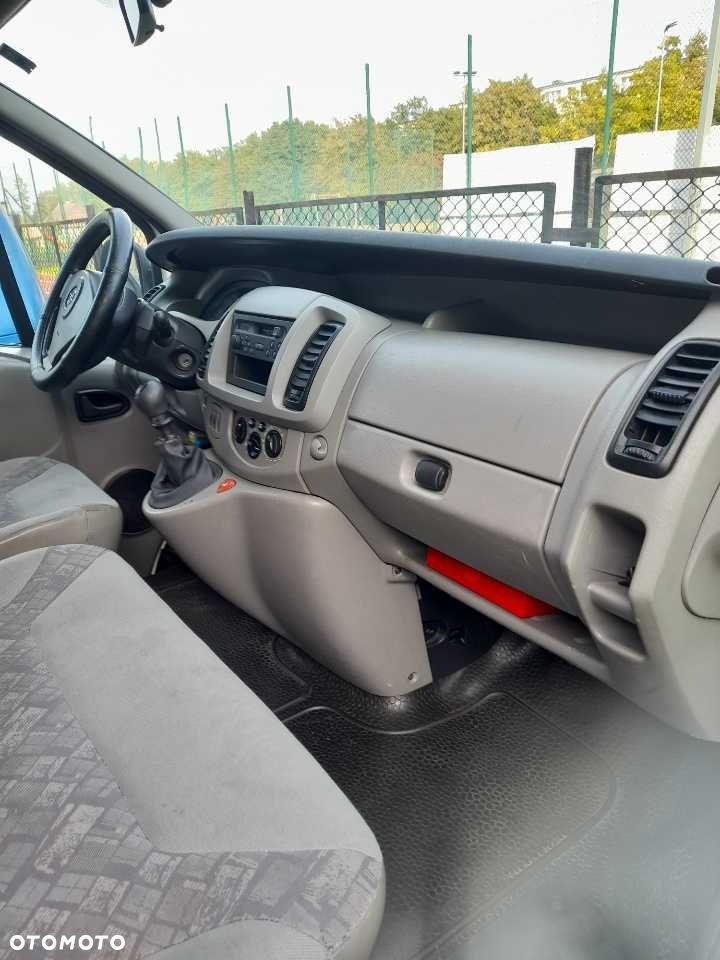 Opel Vivaro 2004 photo 5