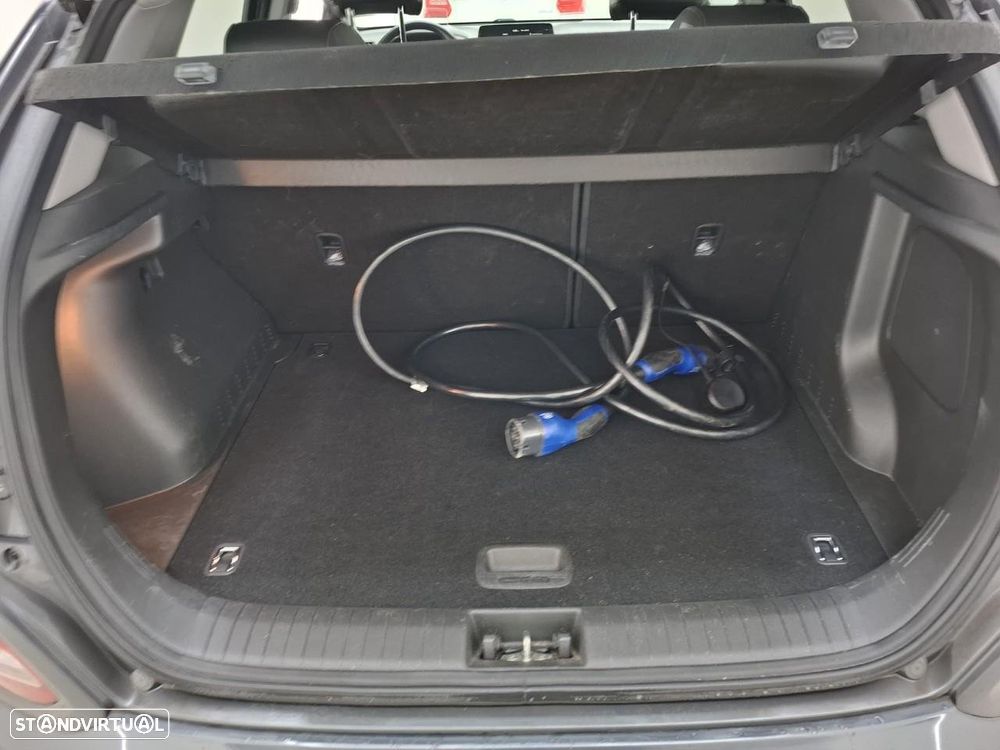 Hyundai Kauai 64 kWh Premium+LED - 3