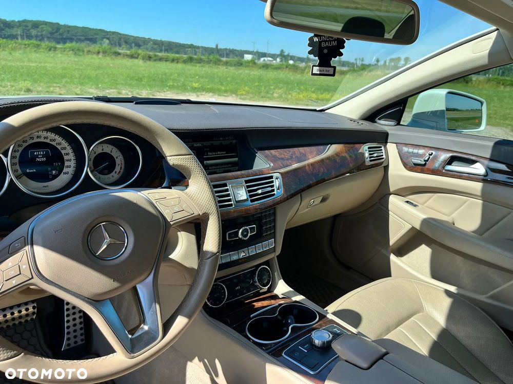 Mercedes-Benz CLS 500 4Matic BlueEFFICIENCY 7G-TRONIC - 14