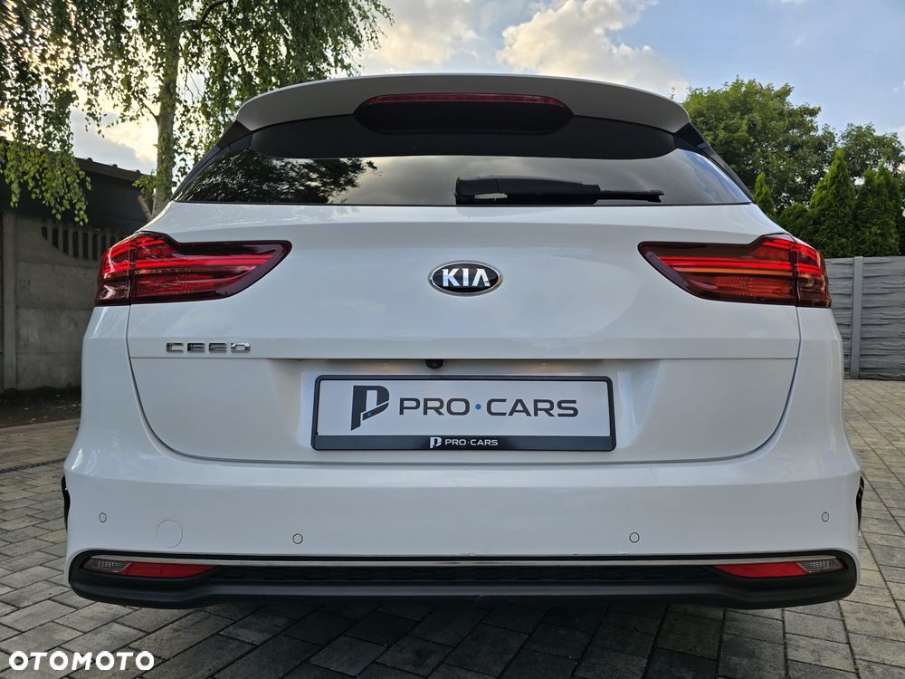 Kia Ceed 1.0 T-GDI OPF Edition 7 - 10