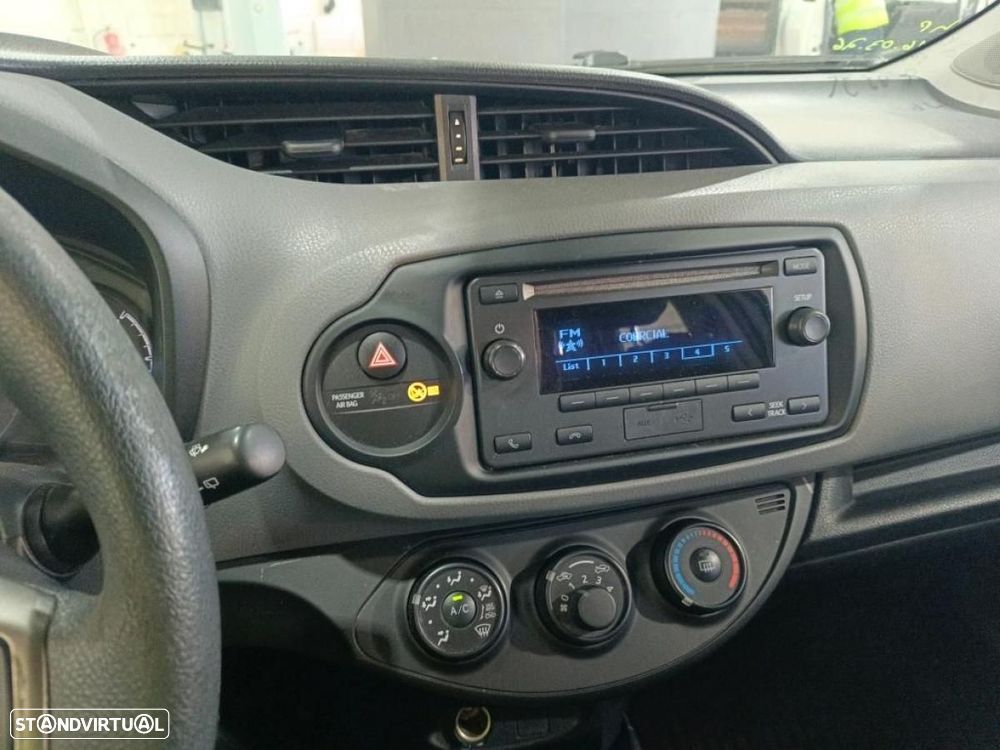 Toyota Yaris bizz 1.4 D-4D c/IVA - 3