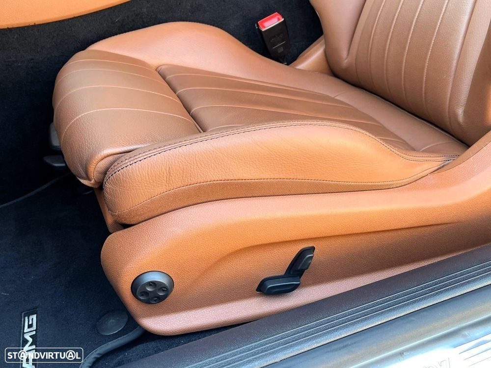 Mercedes-Benz E 300 d AMG Line 4Matic Aut. - 34
