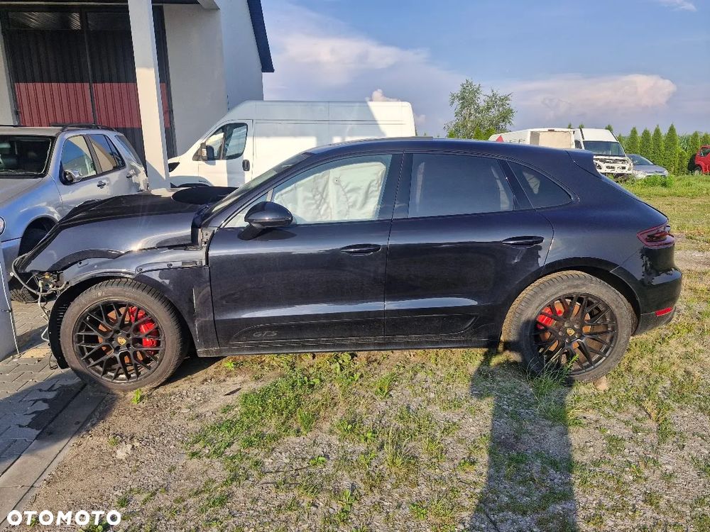 Porsche Macan GTS - 4