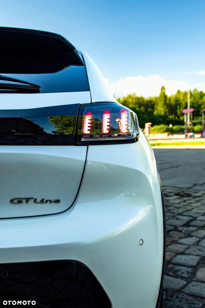 Peugeot 208 1.5 BlueHDi GT Line S&S - 9