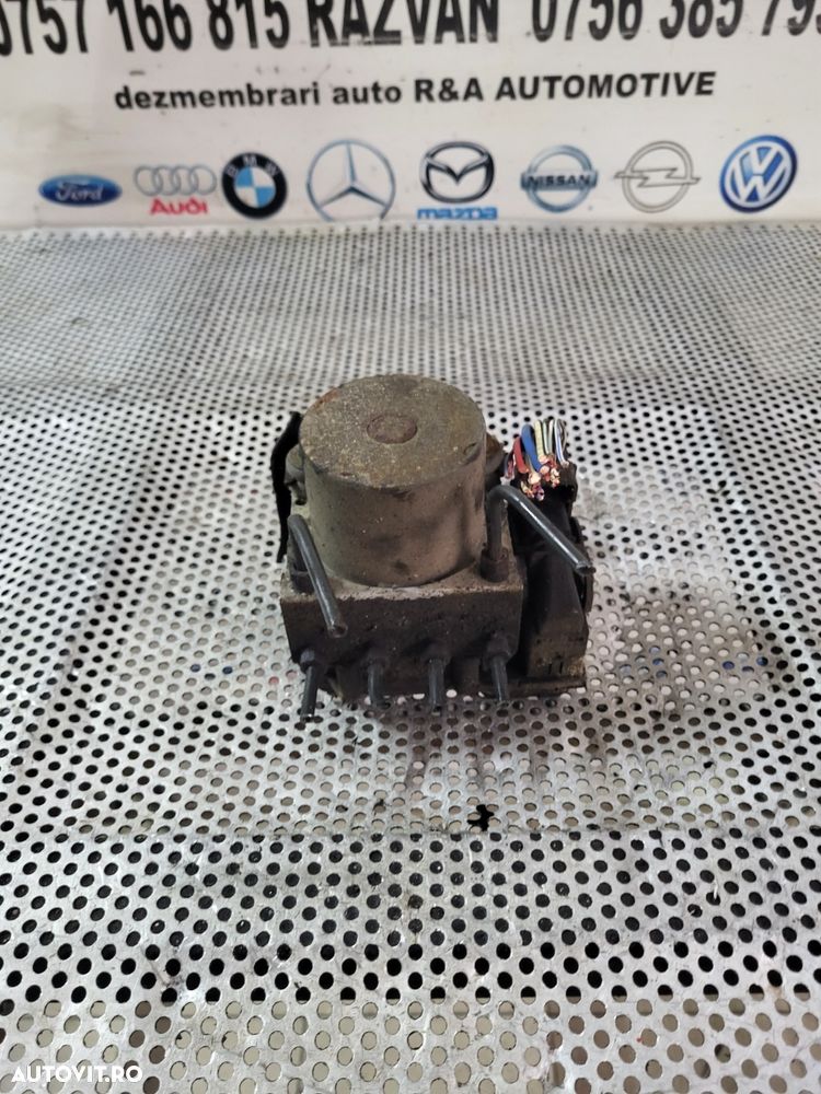 Modul Pompa Unitate Abs Toyota Avensis T25 An 2003-2004-2005-2006-2007-2008 Dezmembrez Toyota Avensis T25 An 2003-2004-2005-2006-2007-2008 2.0 Diesel Motor D4D 116 Cai - 1