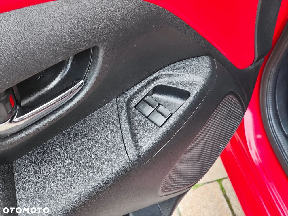 Toyota Aygo x-wave - 22