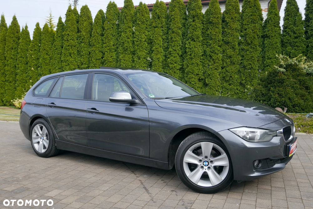 BMW Seria 3 318d - 3