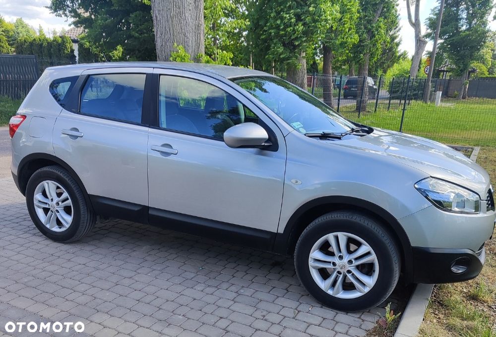 Nissan Qashqai - 1