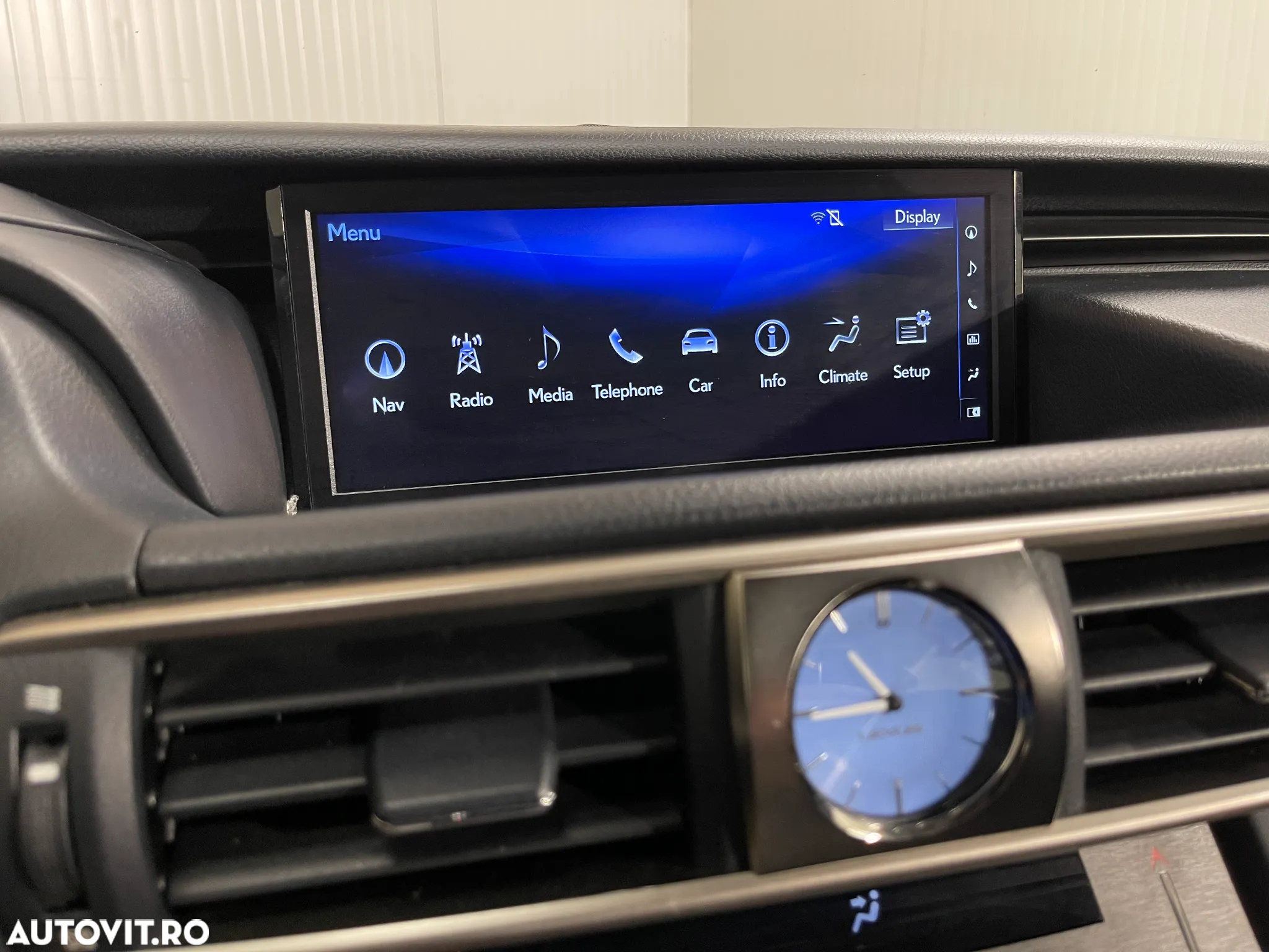 Lexus Seria IS 300h Executive - 19