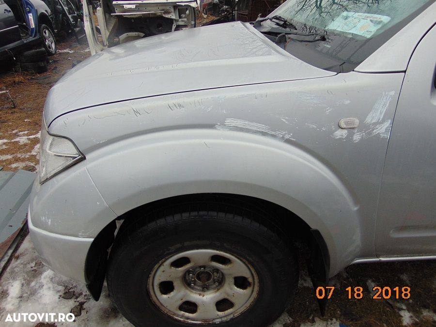 Aripa Nissan Navara 2005-2010 aripi stanga dreapta Pathfinder Navara - 2