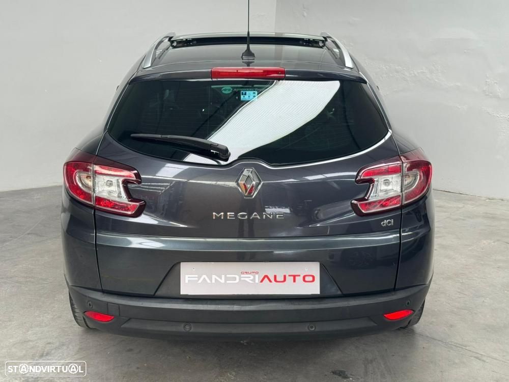 Renault Mégane Sport Tourer - 18