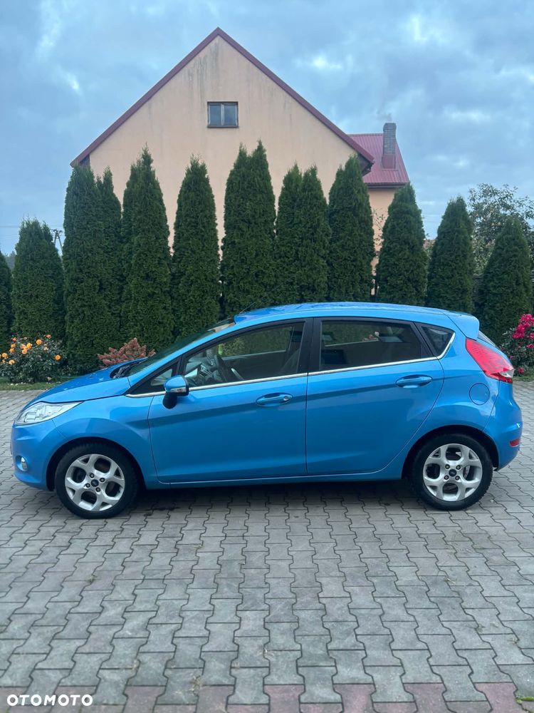 Ford Fiesta - 4