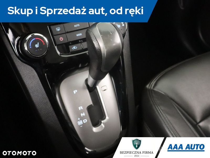Chevrolet Orlando - 15
