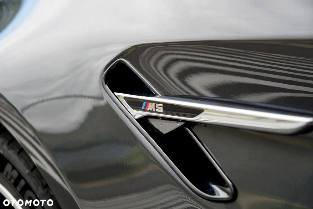 BMW M5 Standard - 15