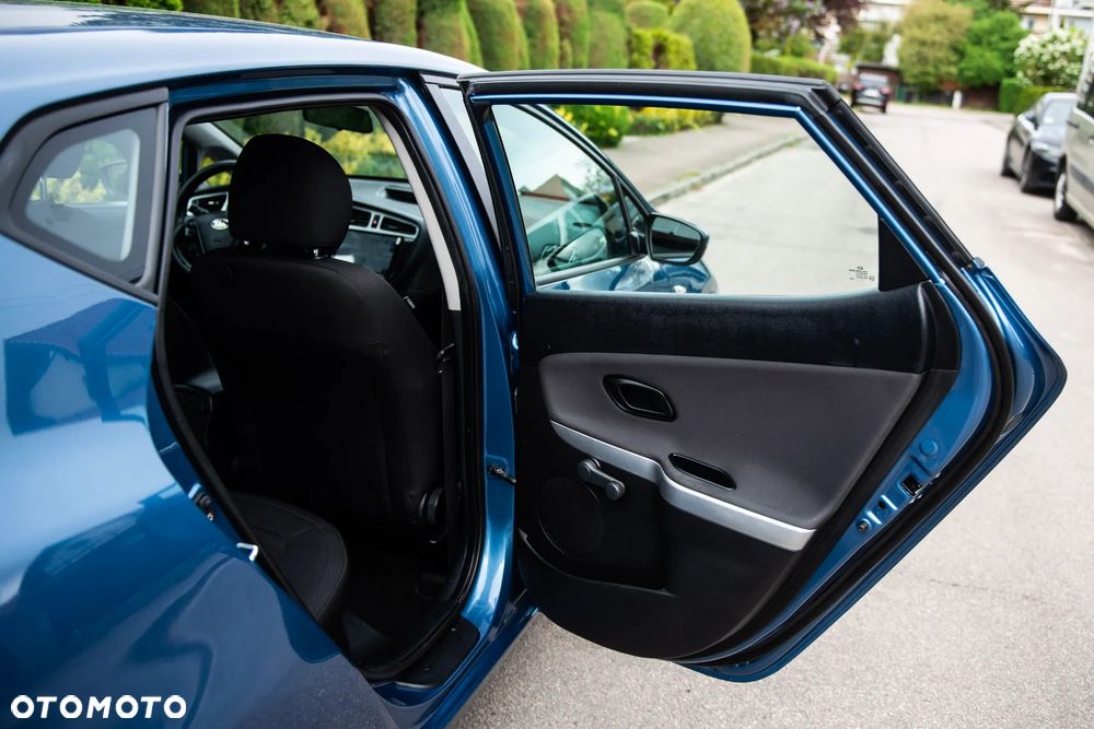 Kia Ceed 1.4 CVVT Vision - 32