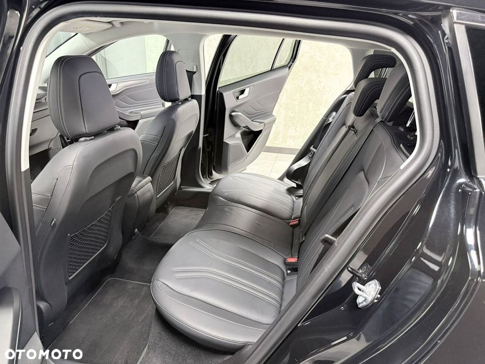 Ford Focus 2.0 EcoBlue Vignale - 36
