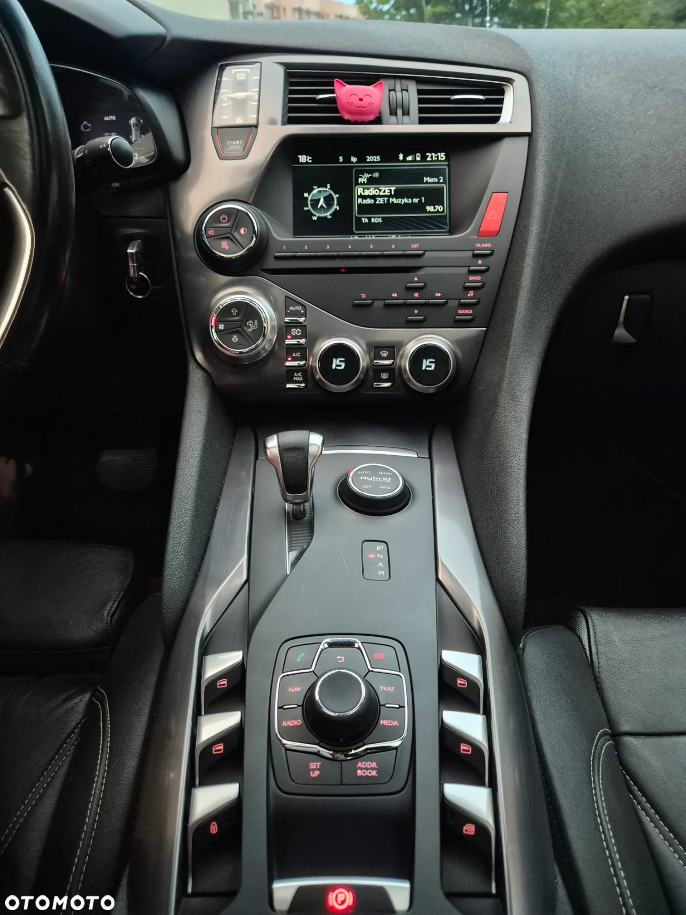 Citroën DS5 2.0 HDi Hybrid4 SoChic MCP - 21