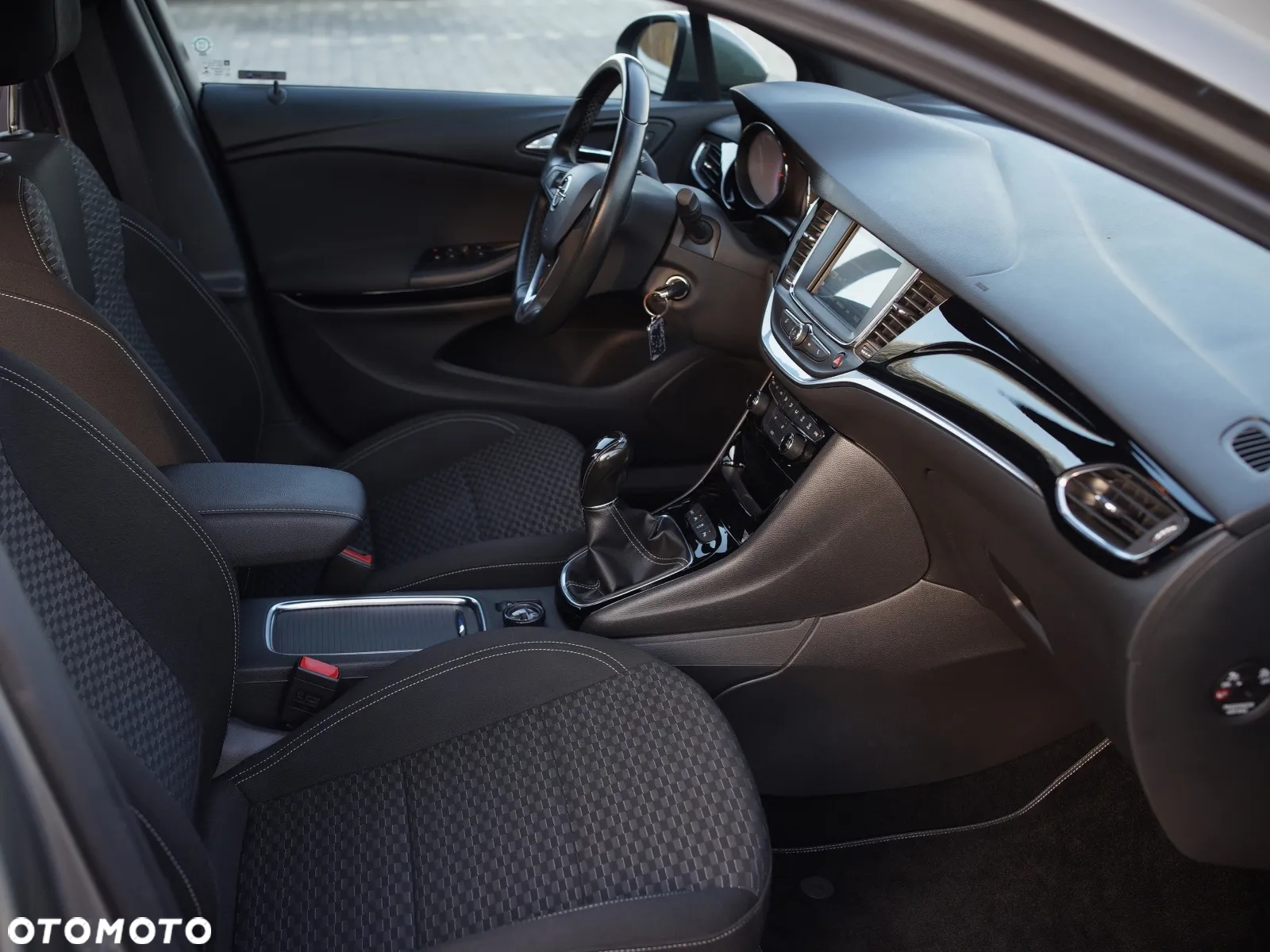 Opel Astra V 1.4 T Dynamic - 23