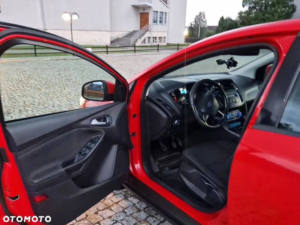 Ford Focus - 8