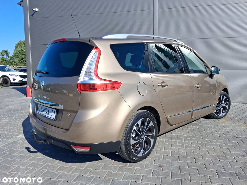 Renault Grand Scenic ENERGY TCe 130 BOSE EDITION - 11