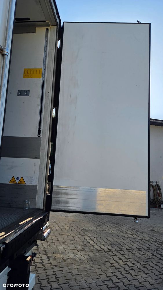 Schmitz Cargobull SKO 24  chłodnia  Thermo king - 6