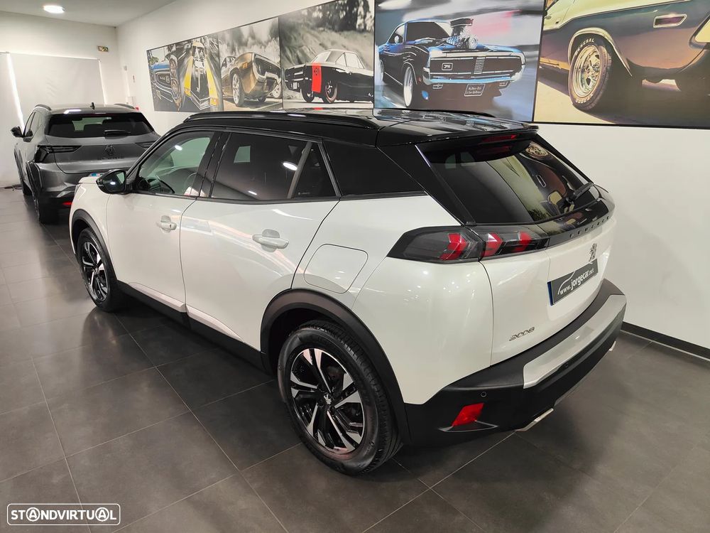 Peugeot 2008 1.2 PureTech Allure - 17