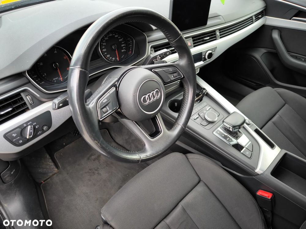 Audi A4 Avant 2.0 TDI S tronic - 11