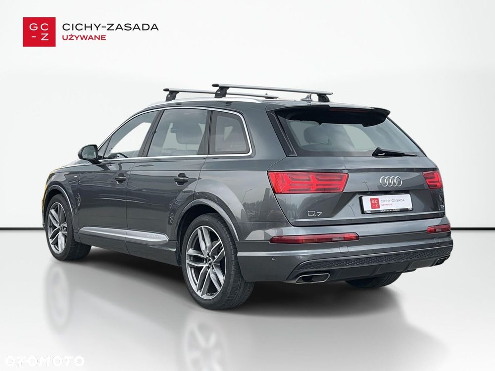 Audi Q7 3.0 TDI Quattro Tiptronic - 4