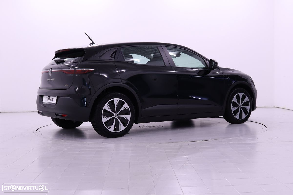Renault Mégane E-Tech - 7