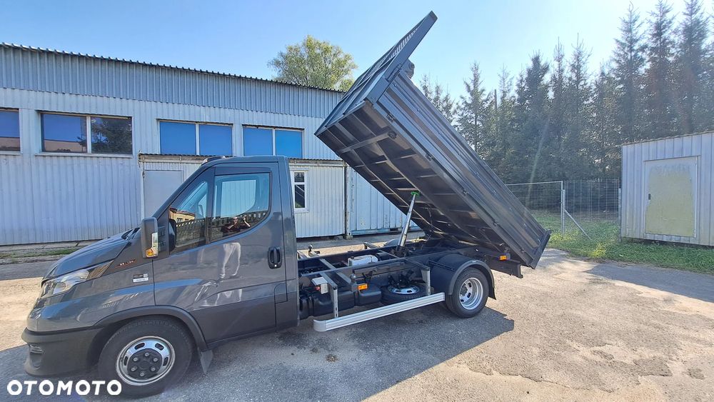 Iveco DAILY 35C18H - 8