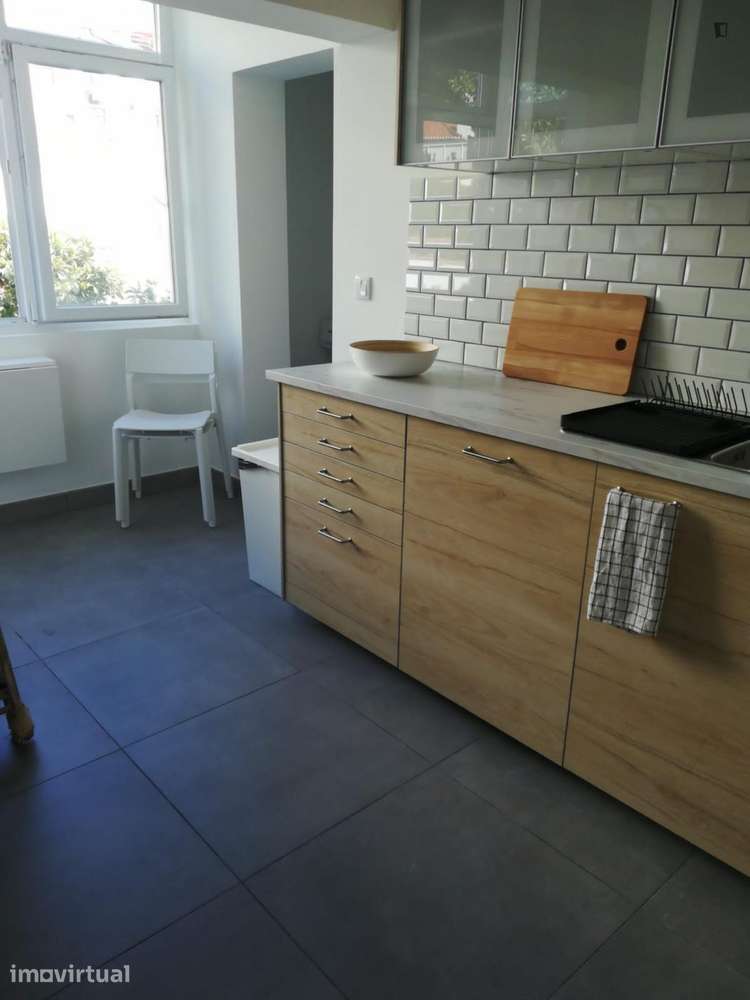 Quarto - localizado em Carcavelos Lisbon - Grande imagem: 3/12