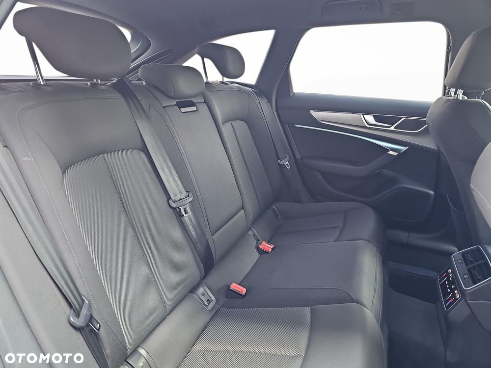 Audi A6 Avant - 29