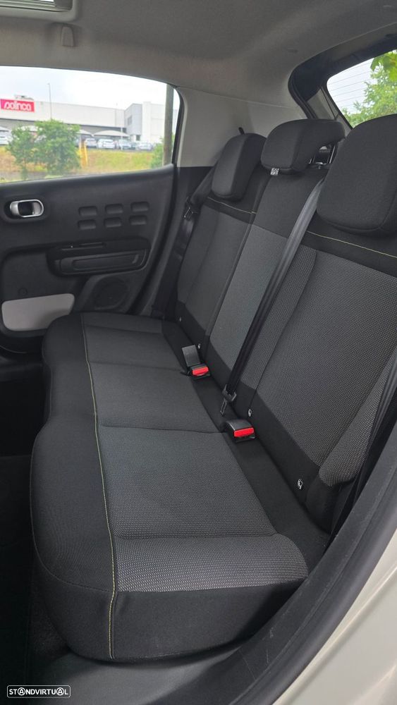 Citroën C3 1.2 PureTech Shine EAT6 - 16