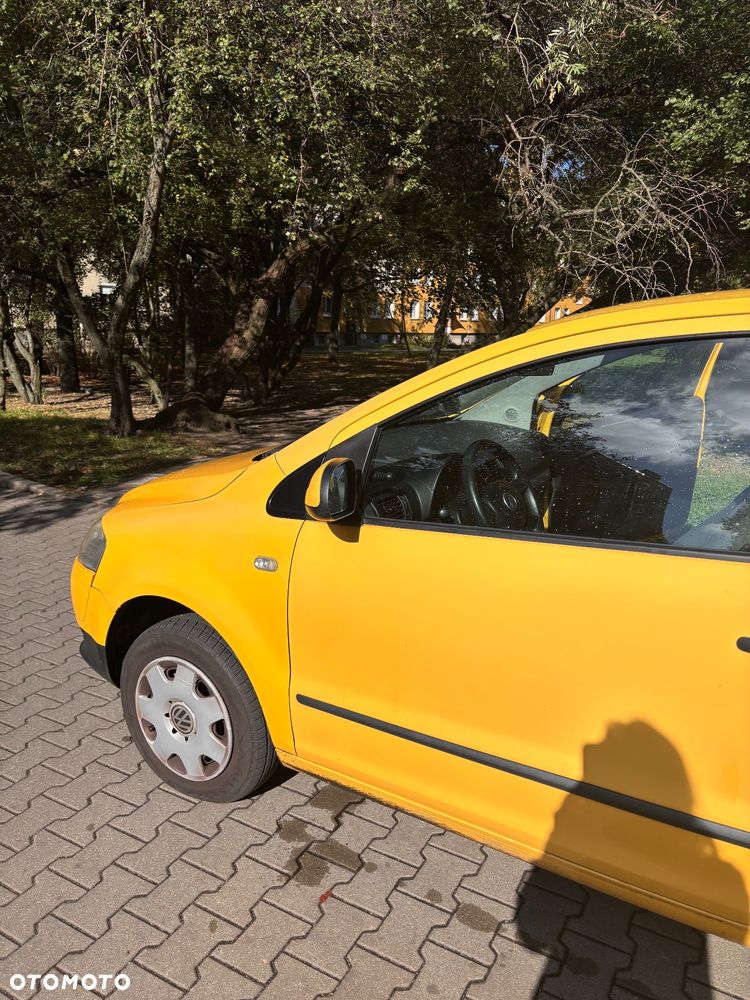 Volkswagen Fox - 2