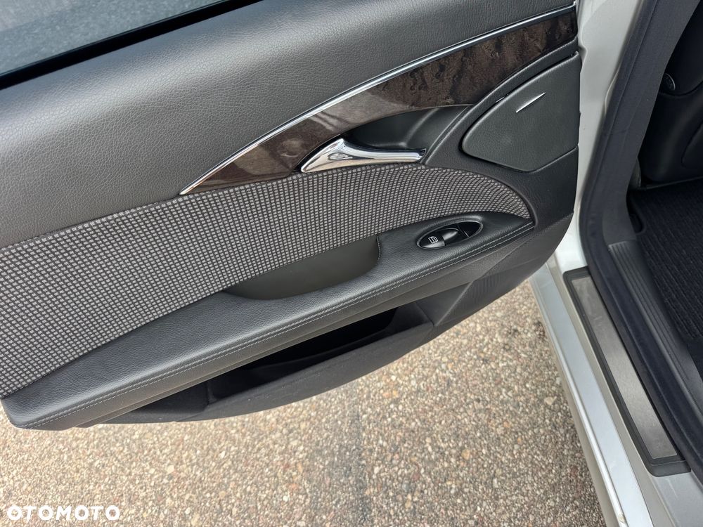Mercedes-Benz Klasa E 200 Kompressor Automatik Avantgarde Sport Edition - 20