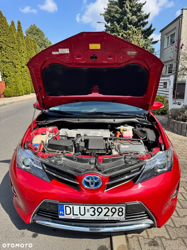 Toyota Auris ver-1-8-hsd-luna - 25
