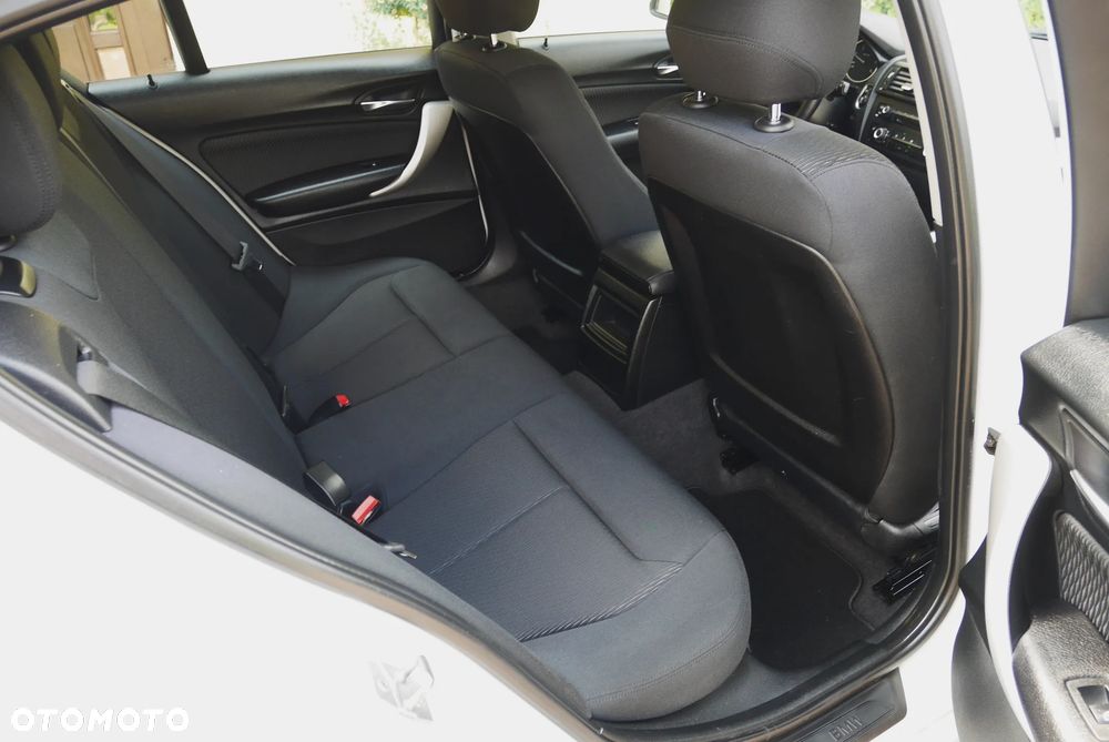 BMW Seria 1 116d DPF Edition Lifestyle - 21