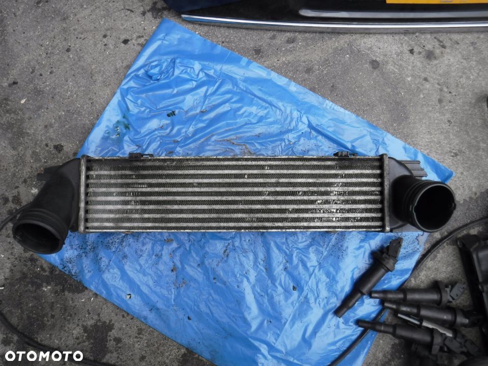Bmw E92 E90 E93 3.0 335 N54 intercooler - 1