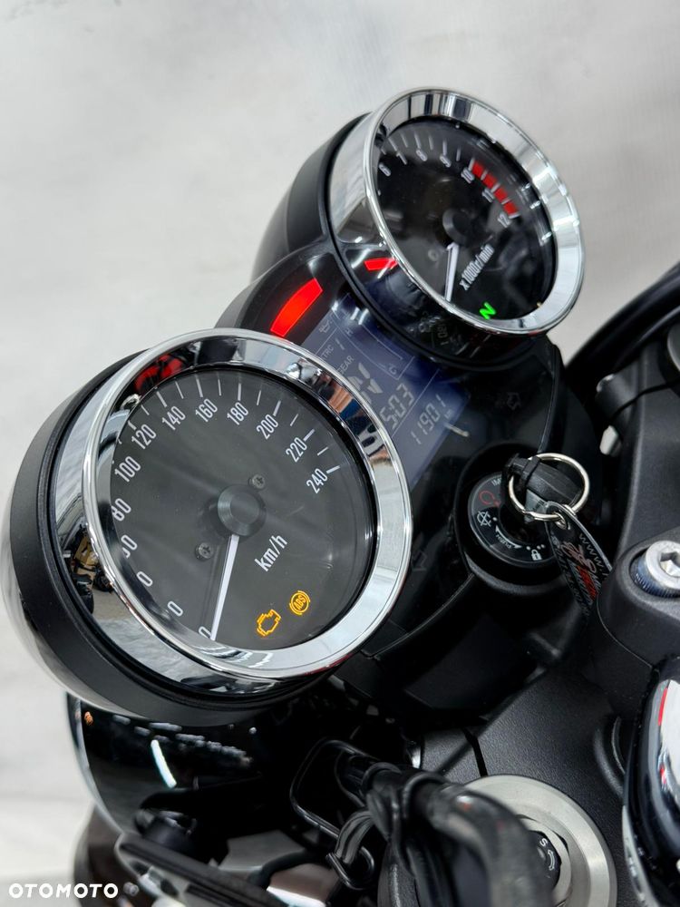 Kawasaki Z 900 RS - 15